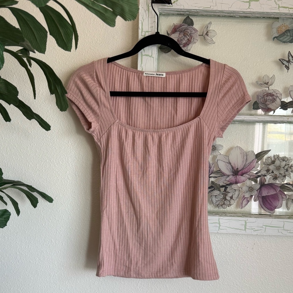 Reformation Short-Sleeve Ribbed Square-Neck Tee in Dusty Rose Size Small